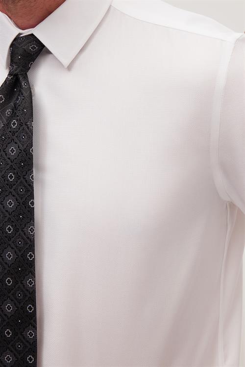 Slim Fit Beyaz Non-Iron %100 Pamuk Doğa Dostu Ekoteks Belgeli Ütü Gerektirmez Gömlek