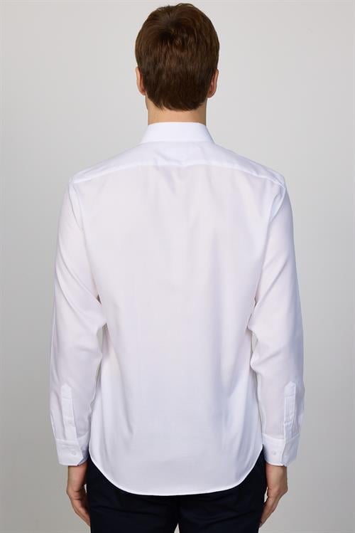Slim Fit Beyaz Non-Iron %100 Pamuk Doğa Dostu Ekoteks Belgeli Ütü Gerektirmez Gömlek