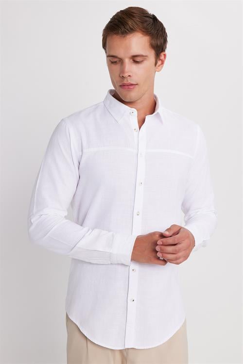 Erkek Slim Fit Dar Kesim Uzun Kollu %100 Pamuk Keten Doku Beyaz Gömlek