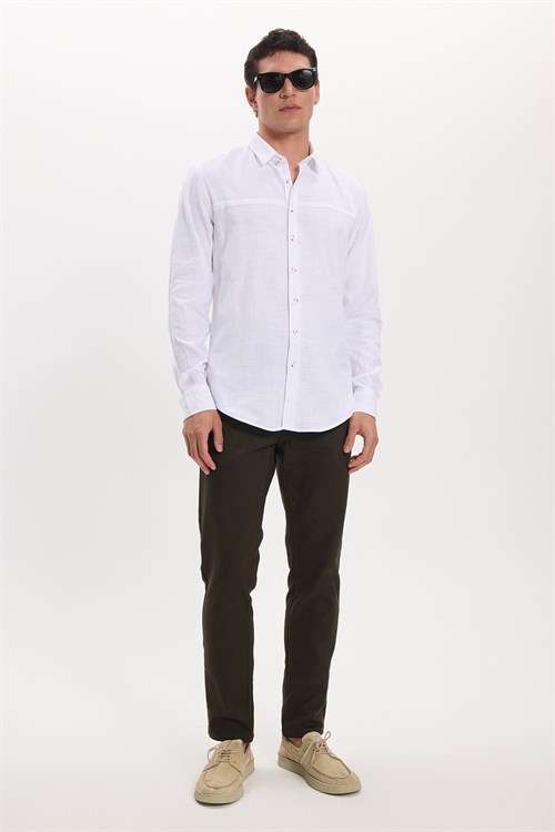 Erkek Slim Fit Dar Kesim Uzun Kollu %100 Pamuk Keten Doku Beyaz Gömlek