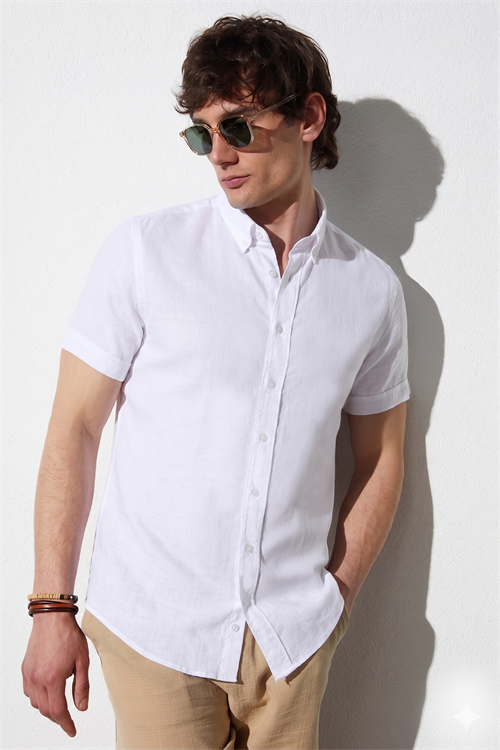Erkek Slim Fit Dar Kesim Kısa Kollu %100 Pamuk Keten Doku Beyaz Düğmeli Yaka Gömlek