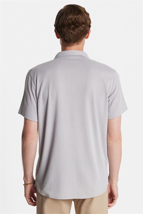 Erkek Slim Fit Yazlık Örme Dokulu Kısa Kollu Apaş Yaka Gri Gömlek