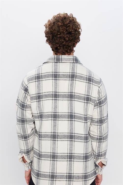 Erkek Slim Fit Dar Kesim Oduncu Düğmeli Yaka Kareli Kışlık Gömlek