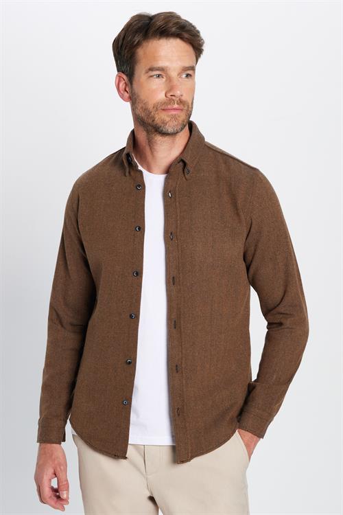 Erkek Slim Fit Dar Kesim Oduncu Kahverengi Düğmeli Yaka Düz Kışlık Gömlek