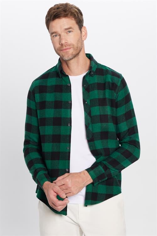 Erkek Slim Fit Dar Kesim Oduncu Düğmeli Yaka Kareli Kışlık Gömlek