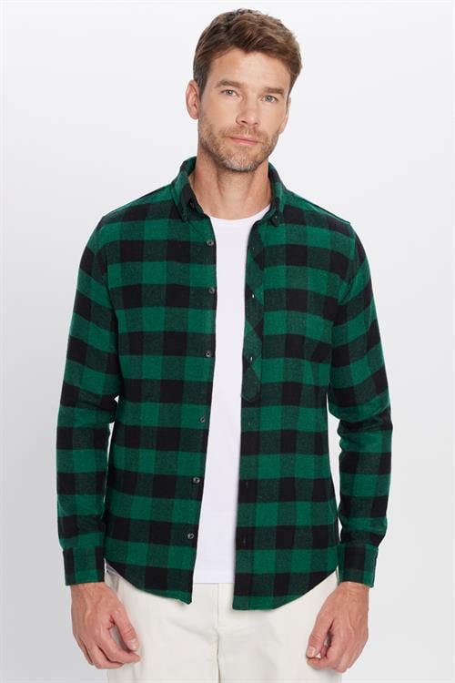 Erkek Slim Fit Dar Kesim Oduncu Düğmeli Yaka Kareli Kışlık Gömlek