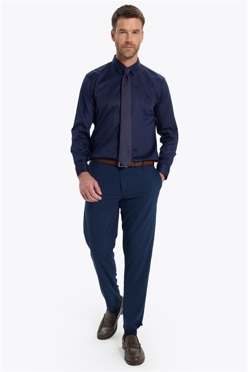 Erkek Slim Fit Dar Kesim Non-Iron Uzun Kollu Kravatlık Yaka Pamuklu Lacivert Gömlek
