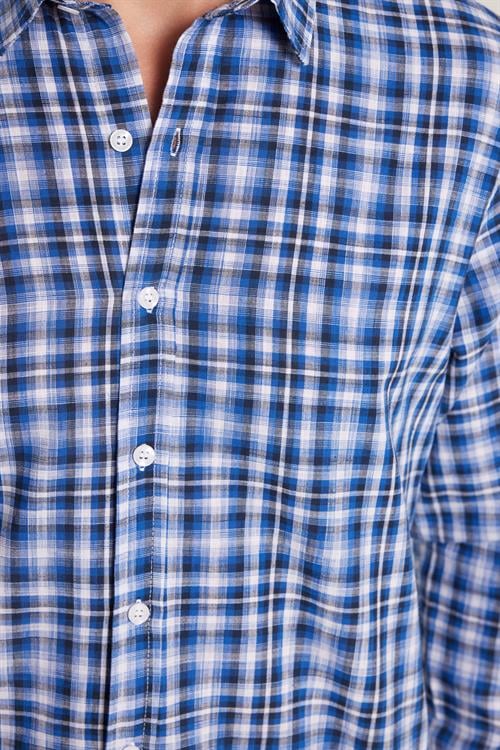 Erkek Slim Fit Dar Kesim %100 Pamuk Keten Doku Kareli Gömlek