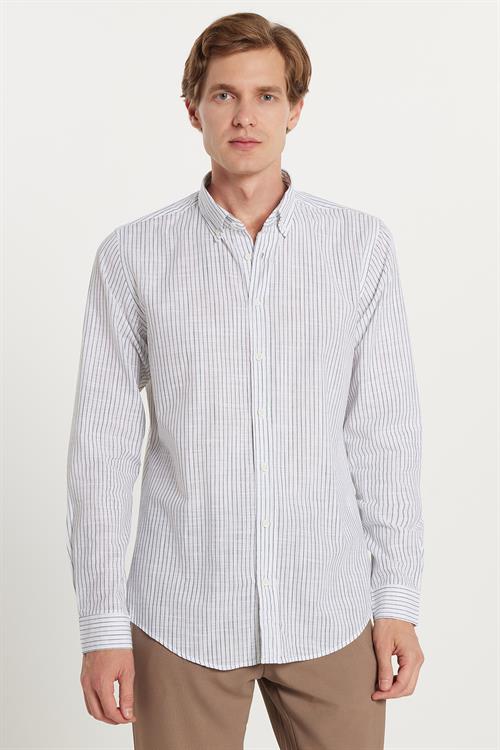 Erkek Slim Fit Dar Kesim Düğmeli Spor Yaka Keten Efekt %100 Pamuk Yeşil Çizgili Yazlık Gömlek