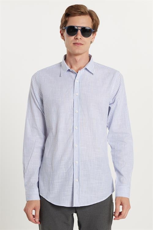 Erkek Slim Fit Dar Kesim Düğmeli Spor Yaka Keten Efekt %100 Pamuk Mavi Çizgili Yazlık Gömlek