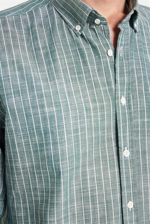 Erkek Slim Fit Dar Kesim Düğmeli Spor Yaka Keten Efekt %100 Pamuk Çizgili Yazlık Yeşil Gömlek