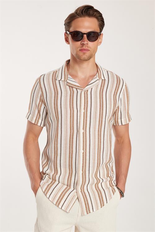 Erkek Slim Fit Dar Kesim Pamuklu Rahat Kullanım Çizgili Kısa Kollu Apaş Yaka Gömlek