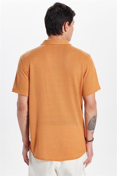 Erkek Slim Fit Dar Kesim Kısa Kollu Örme Doku Apaş Yaka Turuncu Gömlek