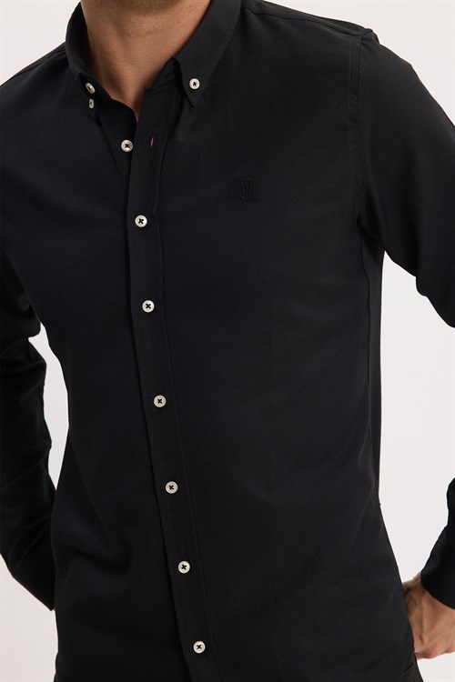 Erkek Slim Fit Dar Kesim Düz Oxford Armalı Düğmeli Yaka Siyah Spor Gömlek