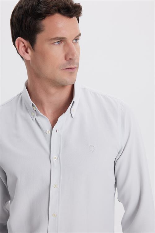 Erkek Slim Fit Dar Kesim Düz Oxford Armalı Düğmeli Yaka Gri Spor Gömlek