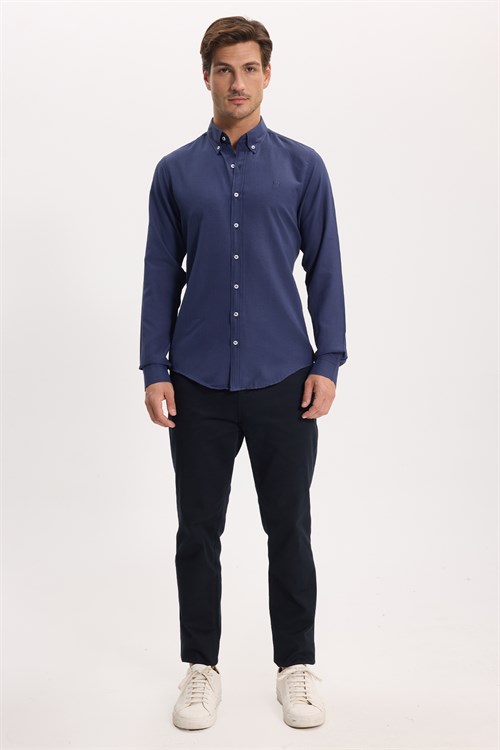 Erkek Slim Fit Dar Kesim Düz Oxford Armalı Düğmeli Yaka Lacivert Spor Gömlek