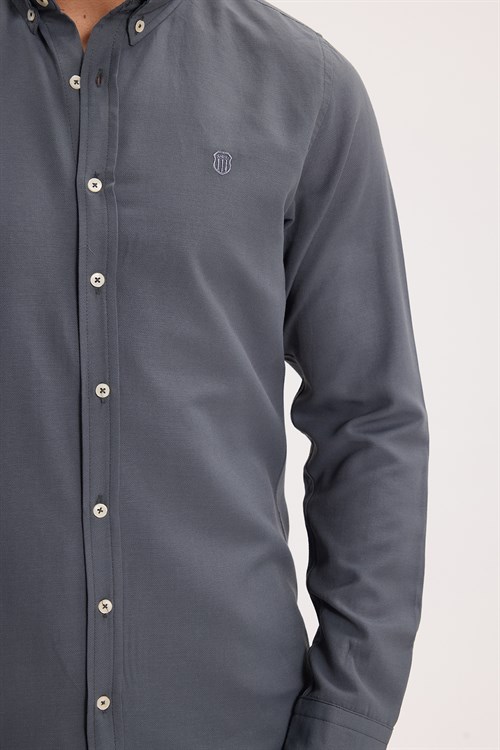 Erkek Slim Fit Dar Kesim Düz Oxford Armalı Düğmeli Yaka Antrasit Spor Gömlek