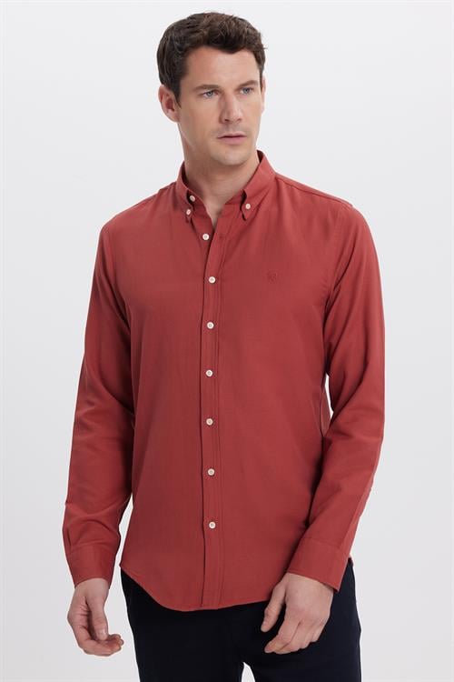 Erkek Slim Fit Dar Kesim Düz Oxford Armalı Düğmeli Yaka Kiremit Spor Gömlek