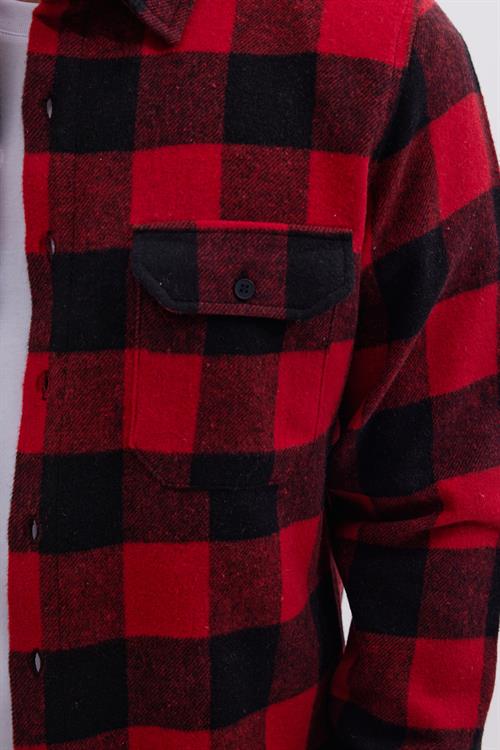 Erkek Slim Fit Dar Kesim Uzun Kollu Kapaklı Çift Cepli Kareli Kışlık Oduncu Gömlek