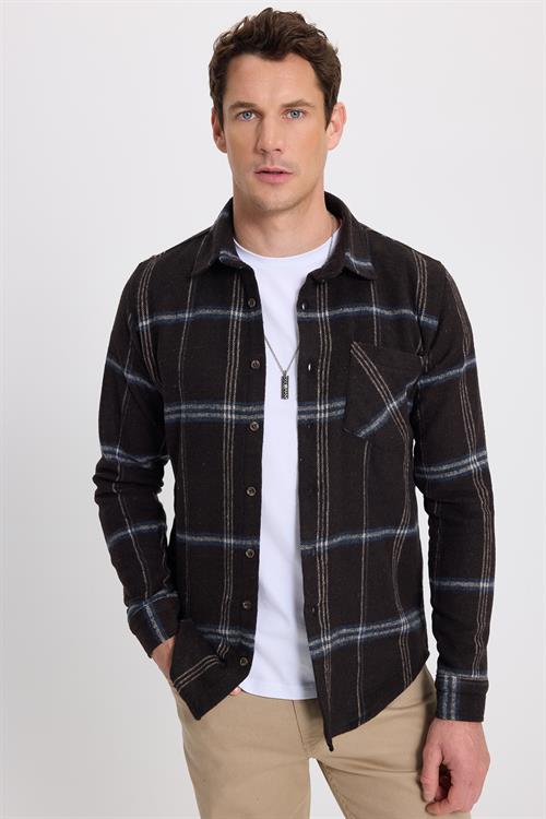 Erkek Slim Fit Dar Kesim Kareli Cepli Siyah Oduncu Gömlek