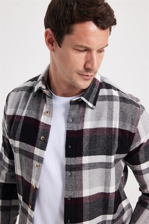 Erkek Slim Fit Dar Kesim Kareli Kışlık Oduncu Gömlek