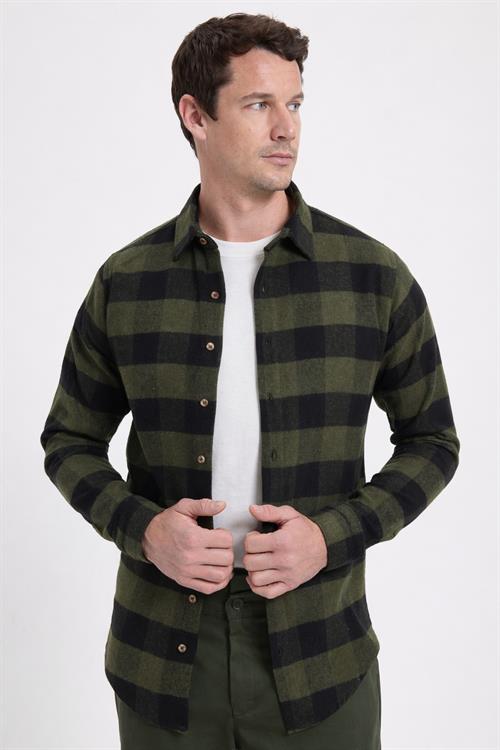Erkek Slim Fit Dar Kesim Kareli Kışlık Oduncu Gömlek