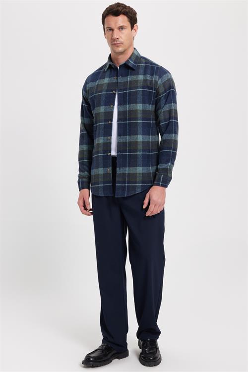 Erkek Slim Fit Dar Kesim Kareli Kışlık Oduncu Gömlek