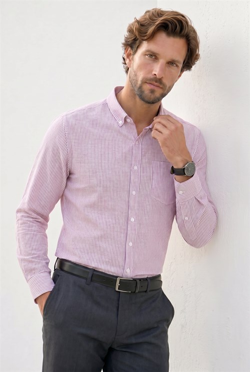 Erkek Slim Fit Dar Kesim %100 Pamuk Düğmeli Yaka Çizgili Uzun Kollu Cepli Keten Efektli Bordo Gömlek