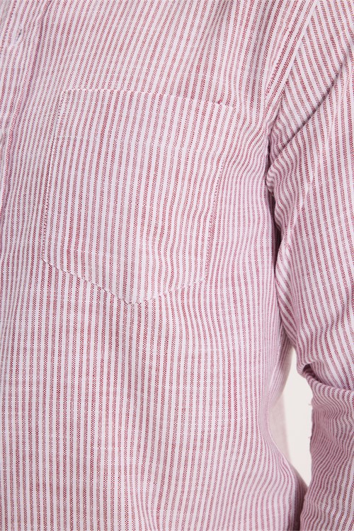 Erkek Slim Fit Dar Kesim %100 Pamuk Düğmeli Yaka Çizgili Uzun Kollu Cepli Keten Efektli Bordo Gömlek