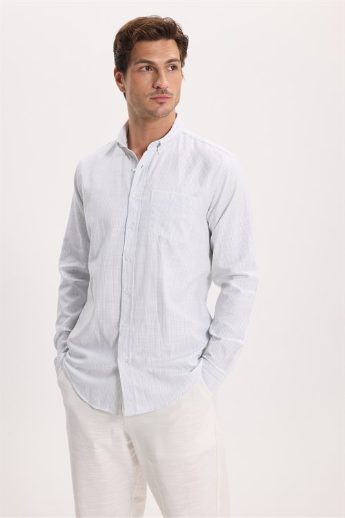 Erkek Slim Fit Dar Kesim %100 Pamuk Düğmeli Yaka Çizgili Uzun Kollu Cepli Keten Efektli Gömlek