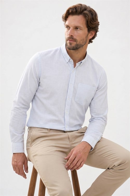 Erkek Slim Fit Dar Kesim %100 Pamuk Düğmeli Yaka Çizgili Uzun Kollu Cepli Keten Efektli Gömlek