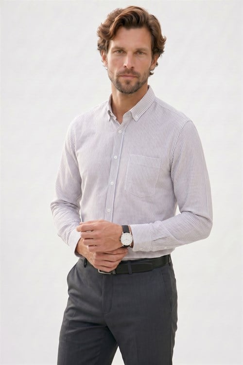 Erkek Slim Fit Dar Kesim %100 Pamuk Düğmeli Yaka Çizgili Uzun Kollu Cepli Keten Efektli Haki Gömlek