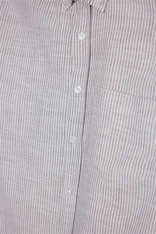 Erkek Slim Fit Dar Kesim %100 Pamuk Düğmeli Yaka Çizgili Uzun Kollu Cepli Keten Efektli Haki Gömlek