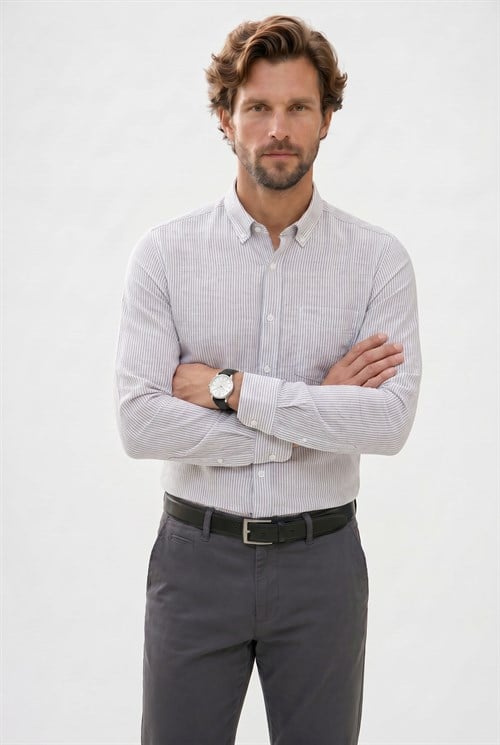 Erkek Slim Fit Dar Kesim %100 Pamuk Düğmeli Yaka Çizgili Uzun Kollu Cepli Keten Efektli Haki Gömlek
