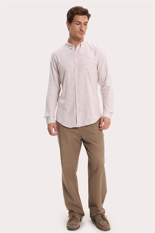 Erkek Slim Fit Dar Kesim %100 Pamuk Düğmeli Yaka Çizgili Uzun Kollu Cepli Keten Efektli Bej Gömlek