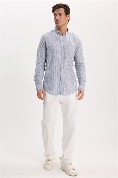 Erkek Slim Fit Dar Kesim %100 Pamuk Düğmeli Yaka Çizgili Uzun Kollu Cepli Keten Lacivert Gömlek