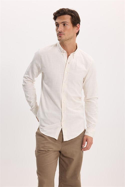 Erkek Slim Fit Dar Kesim %100 Pamuk Düğmeli Yaka Flam Keten Ekru Gömlek