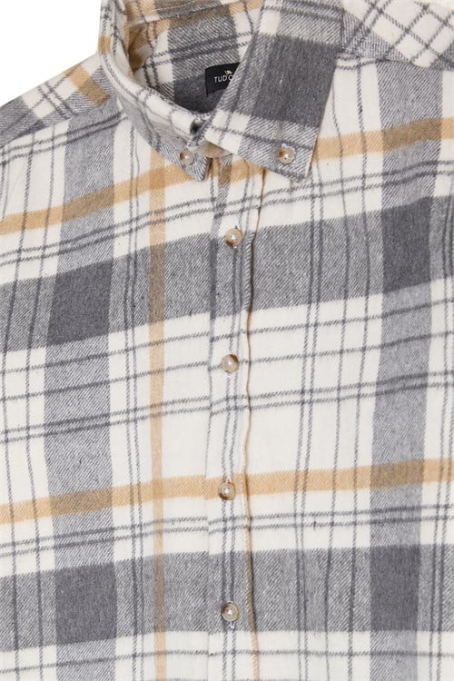 Erkek Slim Fit Dar Kesim Düğmeli Yaka Körüklü Sırt Pilesi Detaylı Kışlık Kareli Oduncu Bej Gömlek