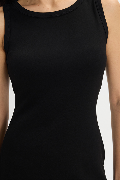 Kadın Slim Fit Dar Kesim Pamuklu Sıfır Kol Bisiklet Yaka Siyah Elbise