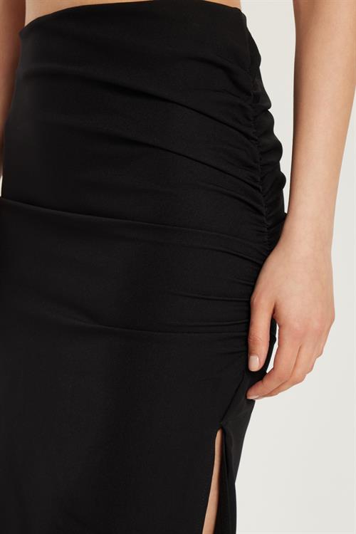 Kadın Slim Fit Dar Kesim Fermuarlı Yırtmaçlı Siyah Etek