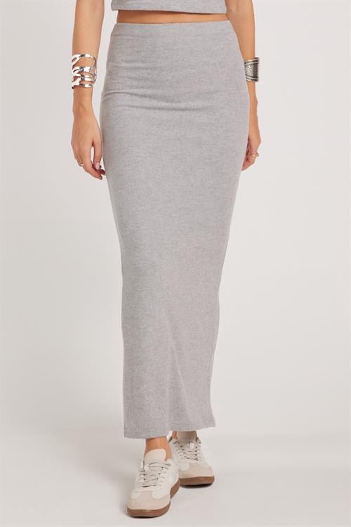 Kadın Slim Fit Dar Kesim Yırtmaçlı Gri Etek