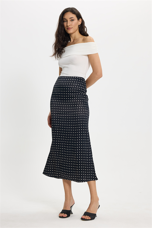 Kadın Slim Fit Dar Kesim Yüksek Bel Midi Boy Viskon Puantiyeli Siyah Etek