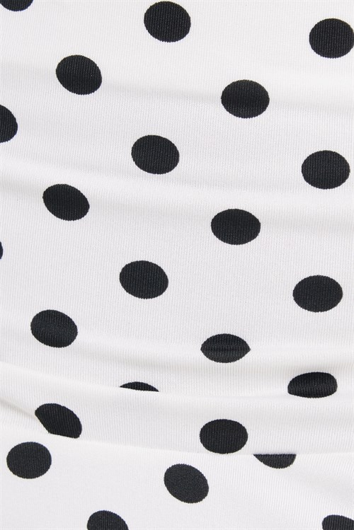 Kadın Slim Fit Dar Kesim Korse Detaylı Puantiyeli Likralı Dantelli Beyaz Kısa Mini Etek