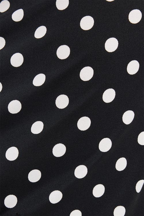 Kadın Slim Fit Dar Kesim Puantiyeli Dantel Detaylı Asimetrik Siyah Etek