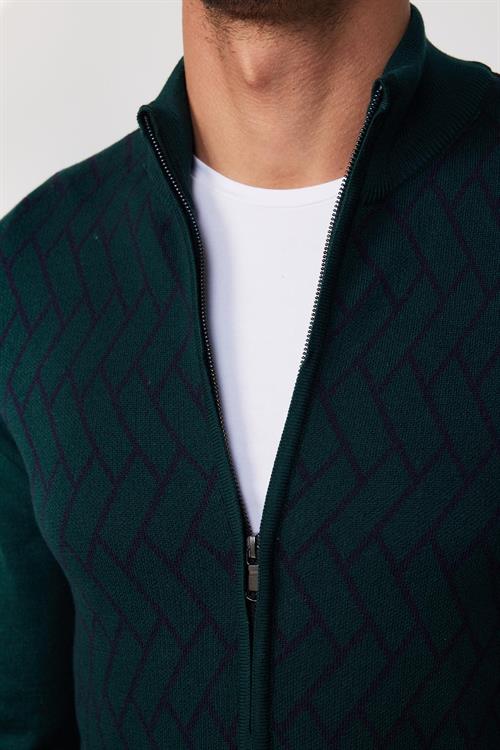 Slim Fit Dar Kesim Yarım Balıkçı Yaka Fermuarlı Önü Desenli Yeşil Erkek Hırka