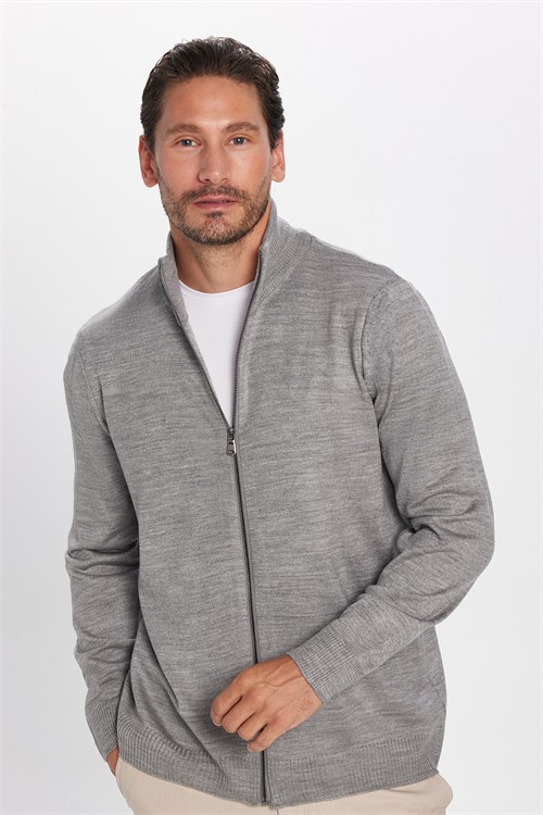 Erkek Slim Fit Dar Kesim Açık Gri Dik Yaka Fermuarlı Düz Hırka
