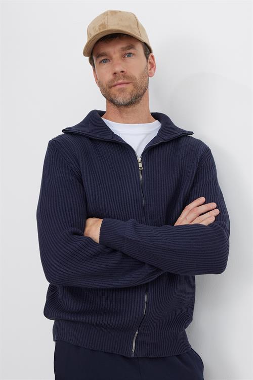 Erkek Slim Fit Dik Yaka Fermuarlı Lacivert Düz Hırka