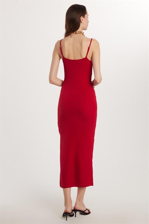 Kadın Slim Fit Dar Kesim İnce Askılı Sandy Kumaş Kırmızı U Yaka Uzun Elbise