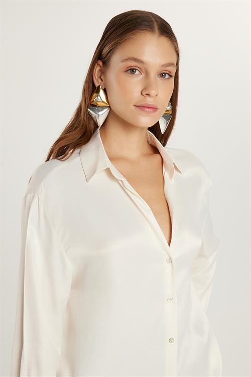 Kadın Slim Fit Dar Kesim Uzun Kollu Saten Ekru Gömlek