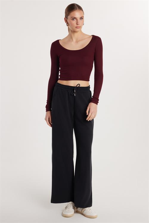 Kadın Relax Fit Rahat Kesim Modal Kumaş Beli Lastikli Geniş Paça Siyah Eşofman Altı